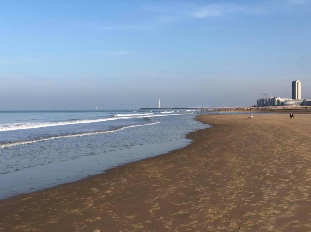 Appartement Fr Gilkens Ostende Екстериор снимка