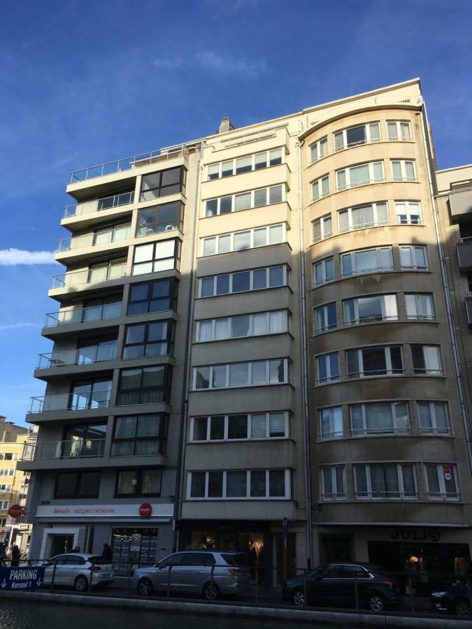 Appartement Fr Gilkens Ostende Екстериор снимка